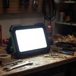 LED Projektør | Genopladelig | 6500K | 800lm | 6W | HARDY | Sort