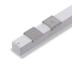 2m LED Skinne | 23x21mm | Hvid | Til Indbyg | Sæt