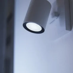 Philips Hue GU10 Startsæt | 10-Pak | White Ambiance | Bridge + Sensor Udendørs | 400lm | 4,2W