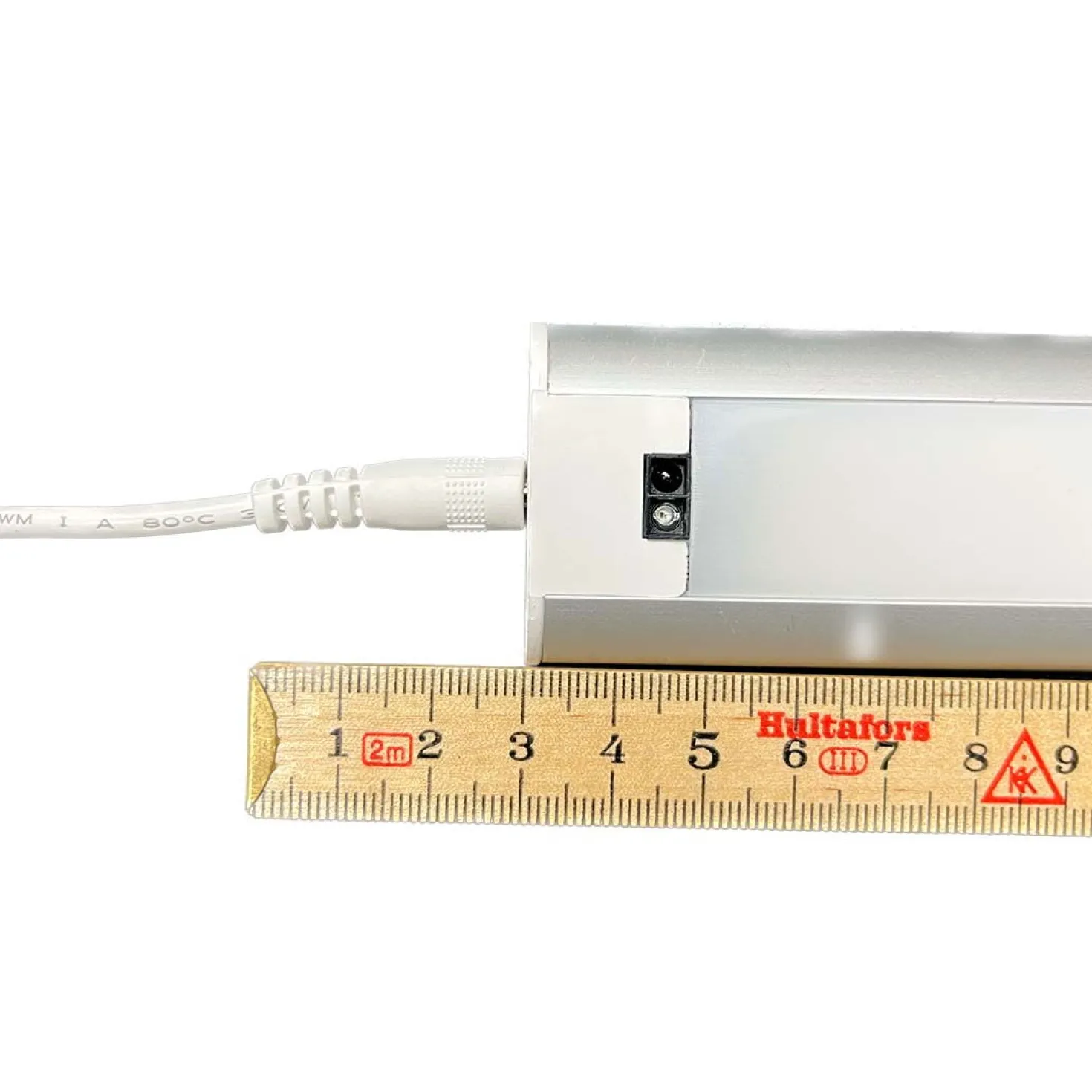 Underskabsarmatur med Sensor | 60cm | Dæmpbar | 4000K | 900lm | 9W | Sølv